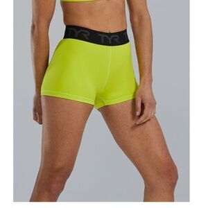 Tyr Women’s Logo 2” Short Size XL